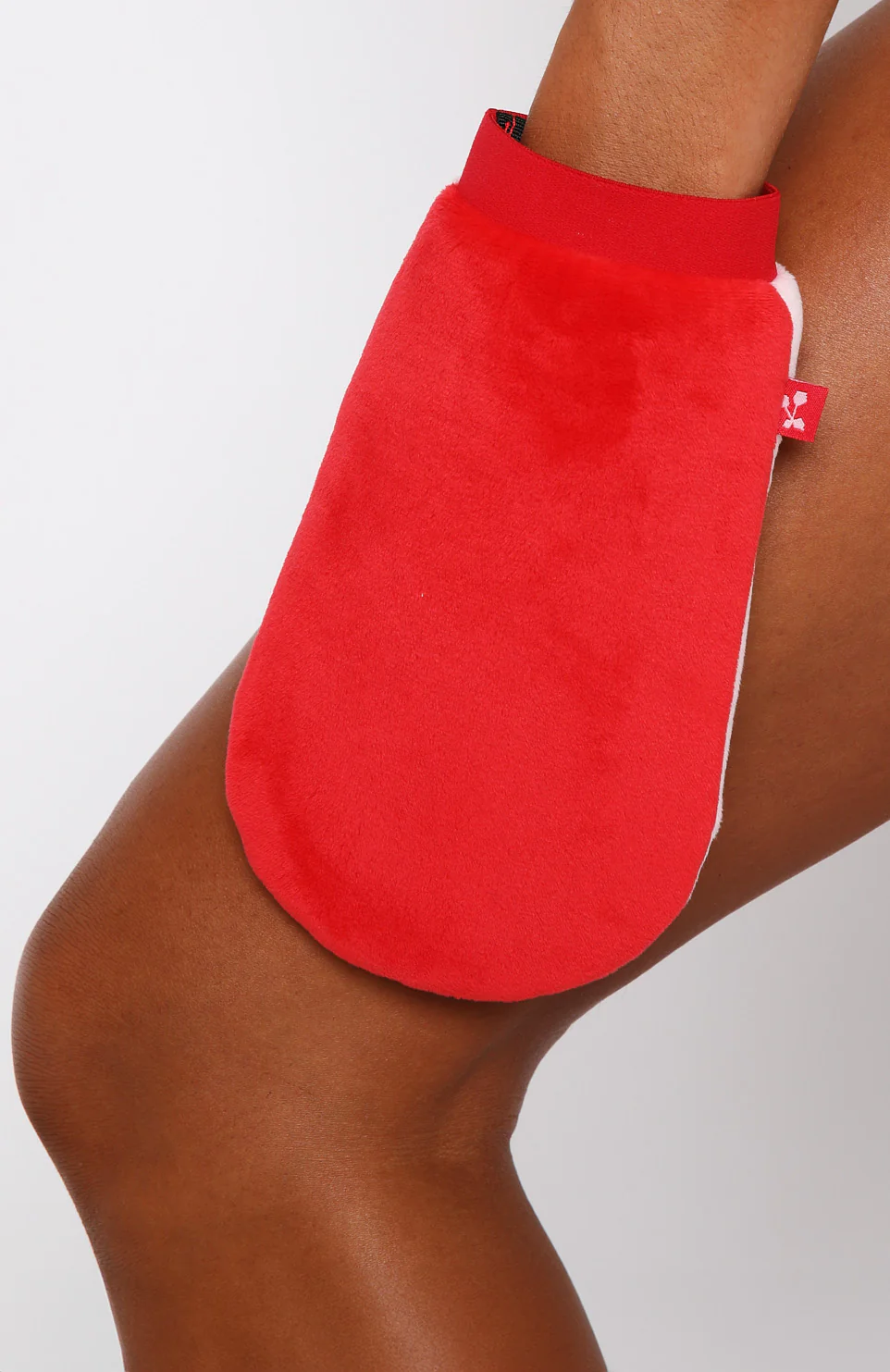 BADDEST Luxe Tanning Mitt - Image 3