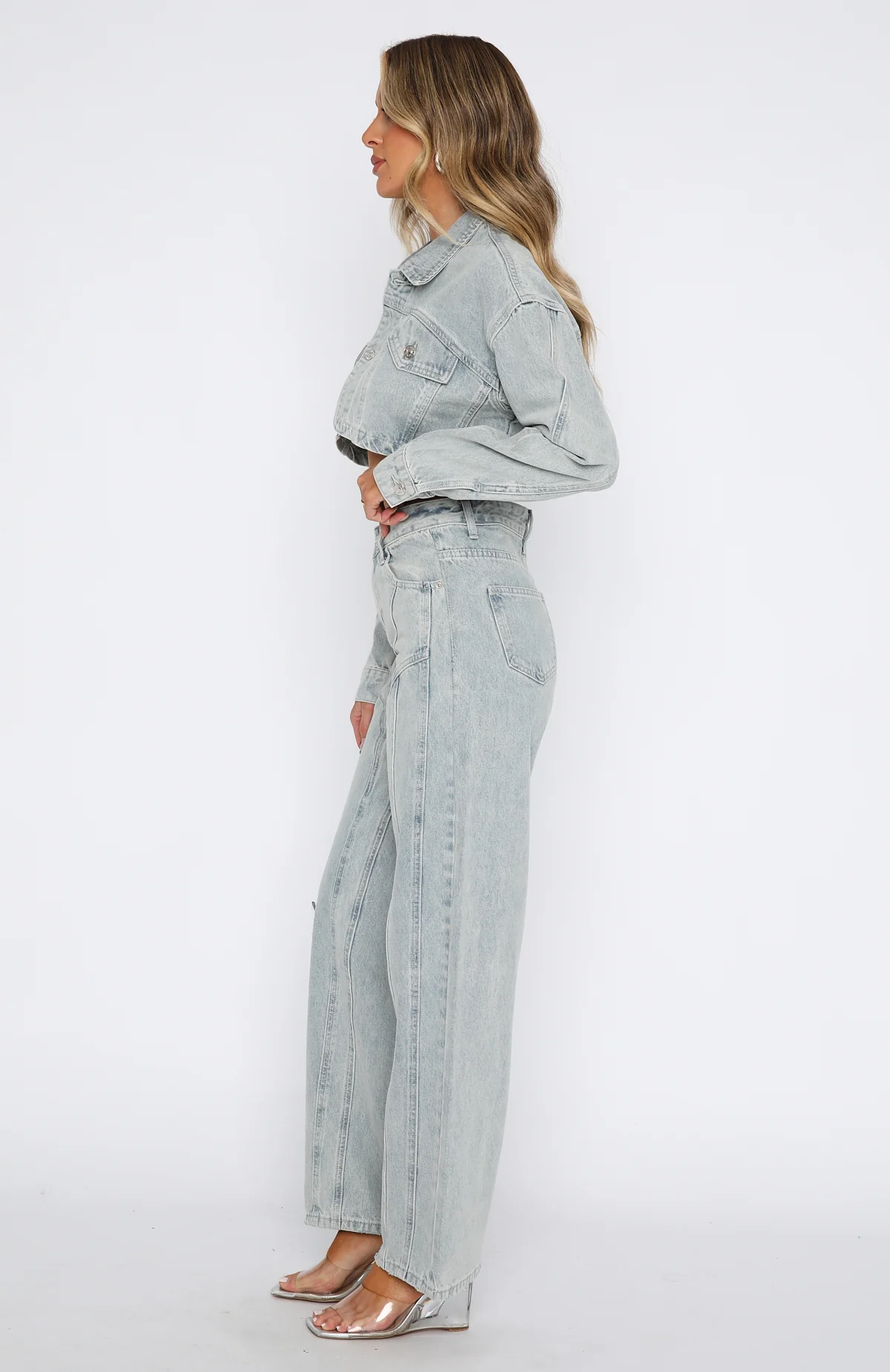 Did You Miss Me Mid Rise Straight Leg Denim Jeans Light Blue Acid Wash - Image 3
