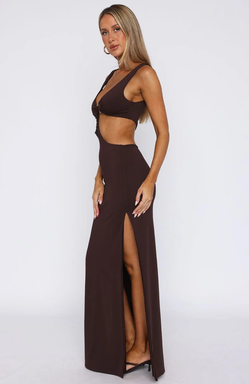 It Feels Wrong Maxi Dress Dark Chocolate - Image 3