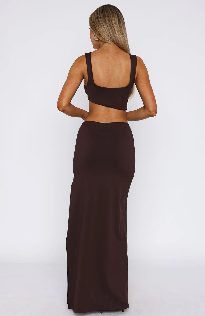 It Feels Wrong Maxi Dress Dark Chocolate - Image 4