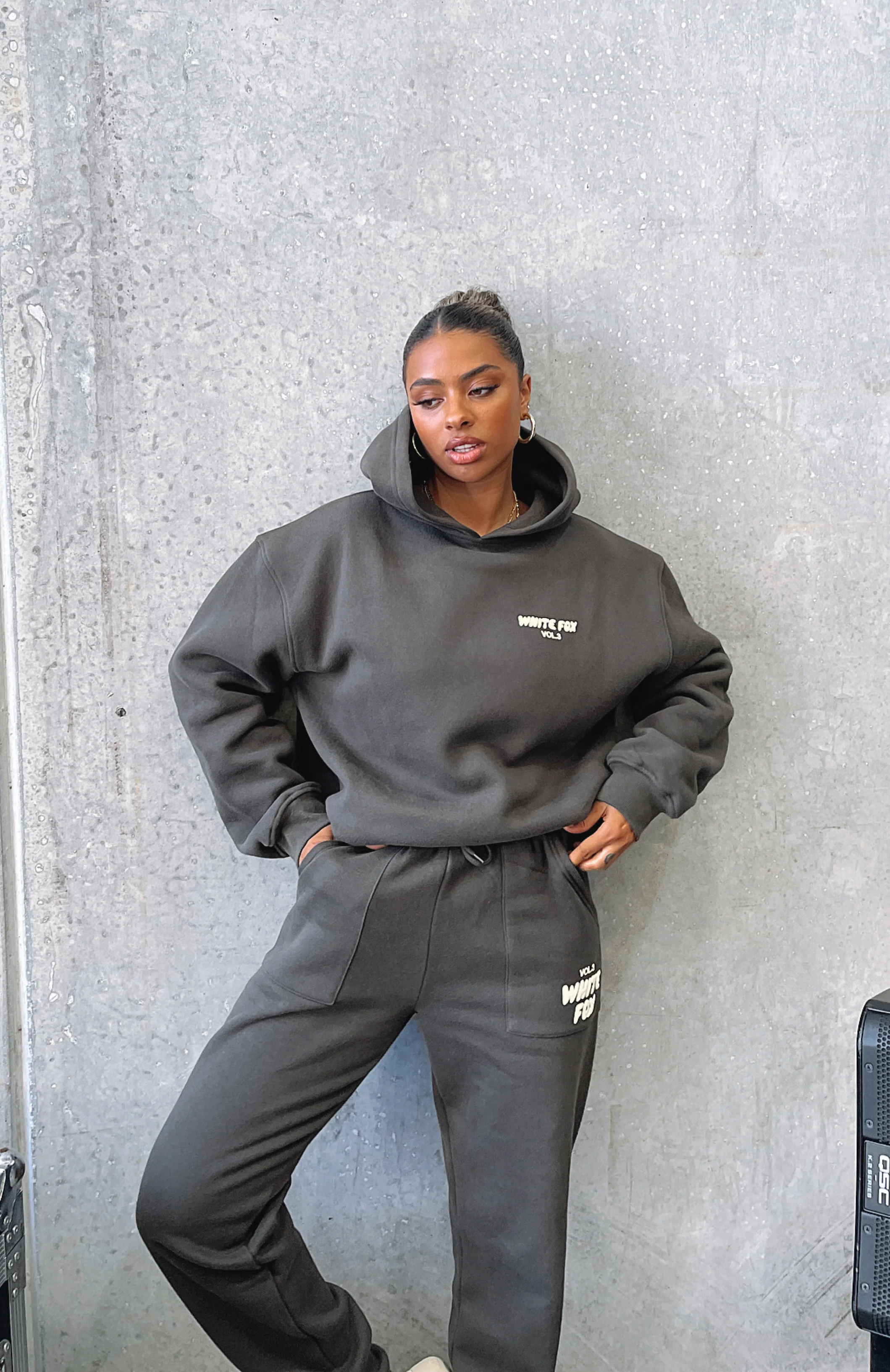 Offstage Hoodie Shadow - Image 8