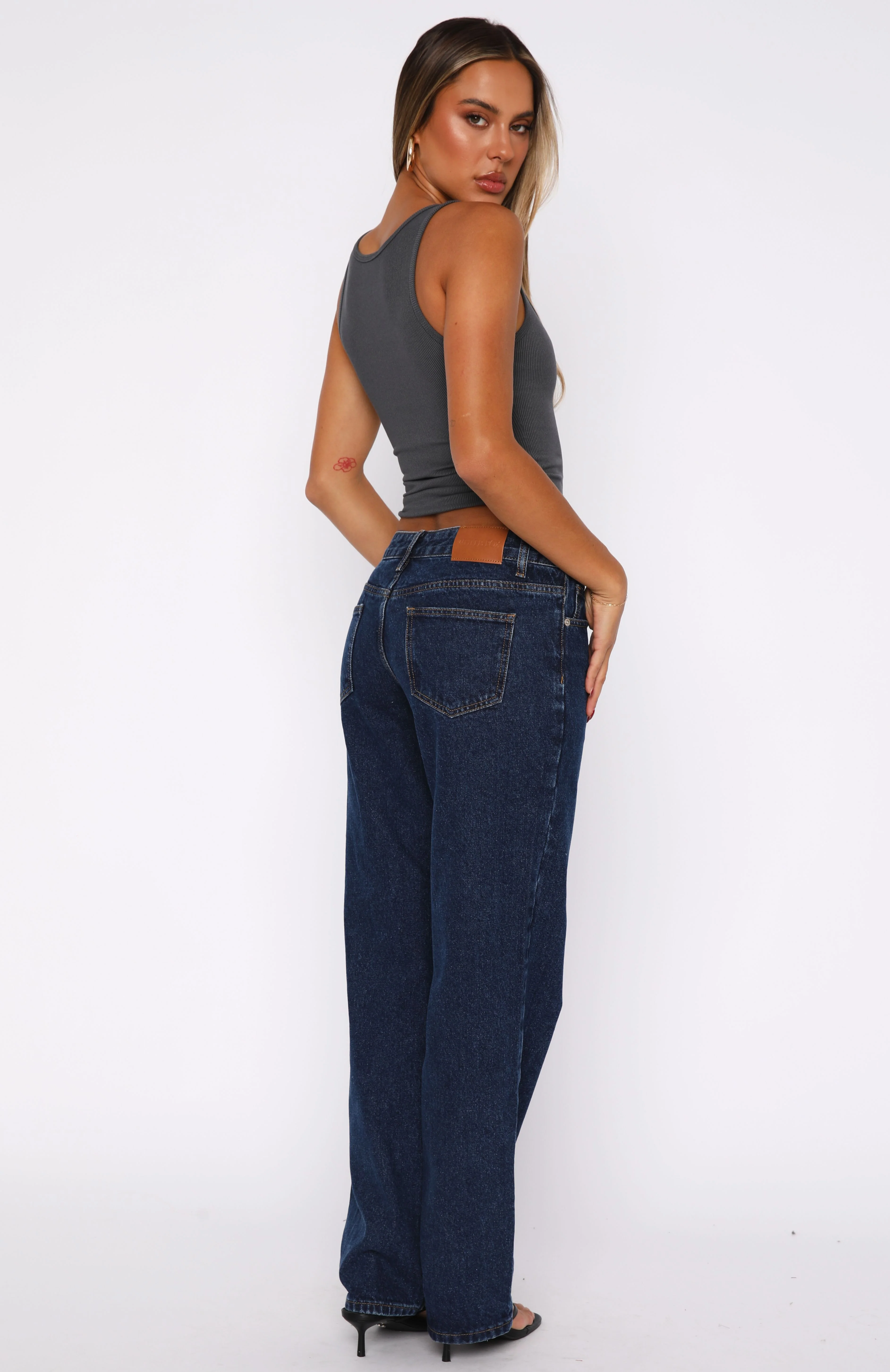 Zara Low Rise Straight Leg Jeans Dark Blue - Image 4